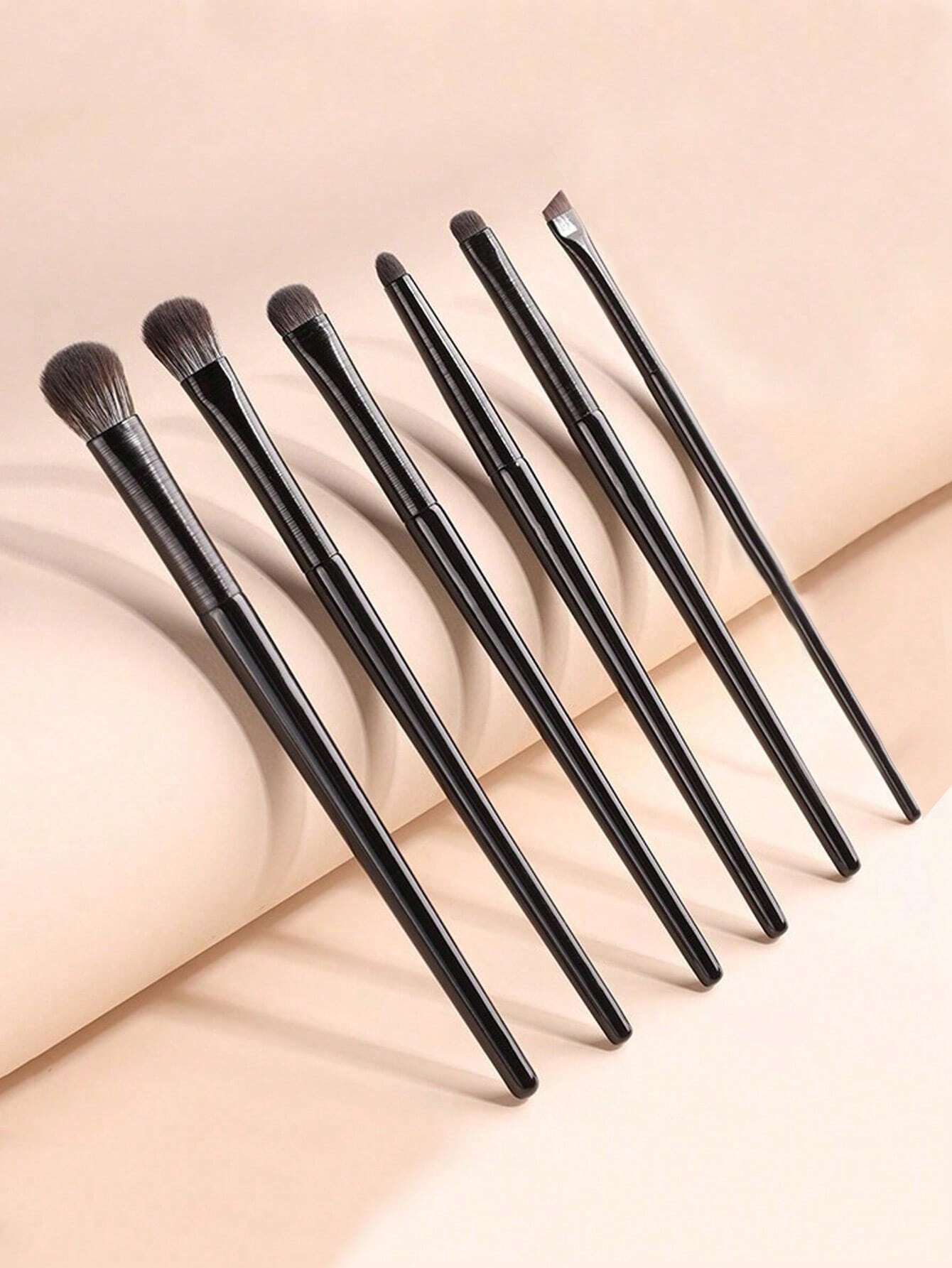 8pcs Champagne Gold Eyeshadow  - Brush Bristle Set recensie en prijs